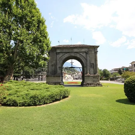 Porta Praetoria - Affitti Brevi Italia *